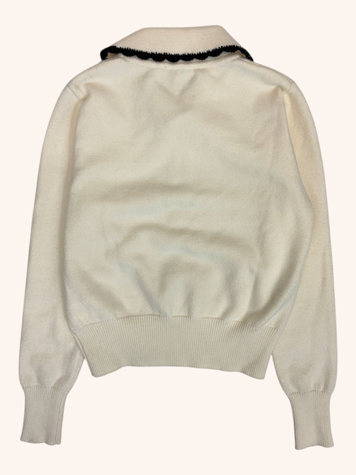 Simple Retro - Embroidered Collar Knit