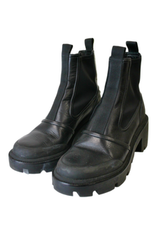 Tory Burch - Chunky Heeled ChelseaBoots