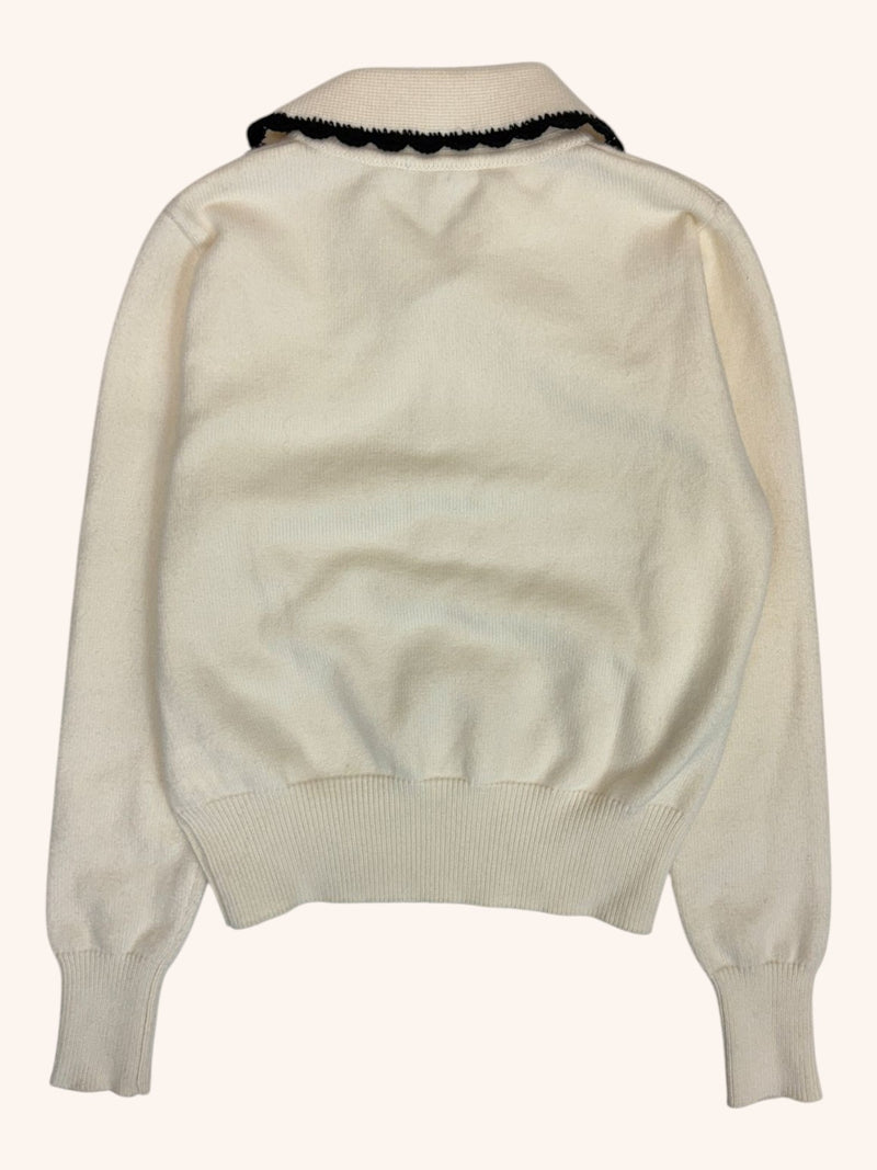 Simple Retro - Embroidered Collar Knit