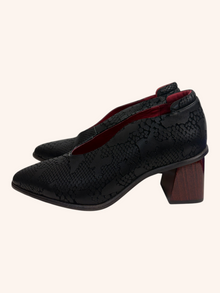 Minx - Textured Heels