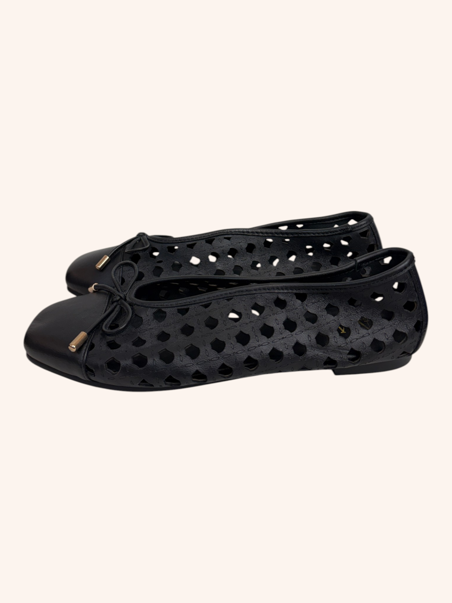 MW By Kathryn Wilson - Cutout Ballet Flats