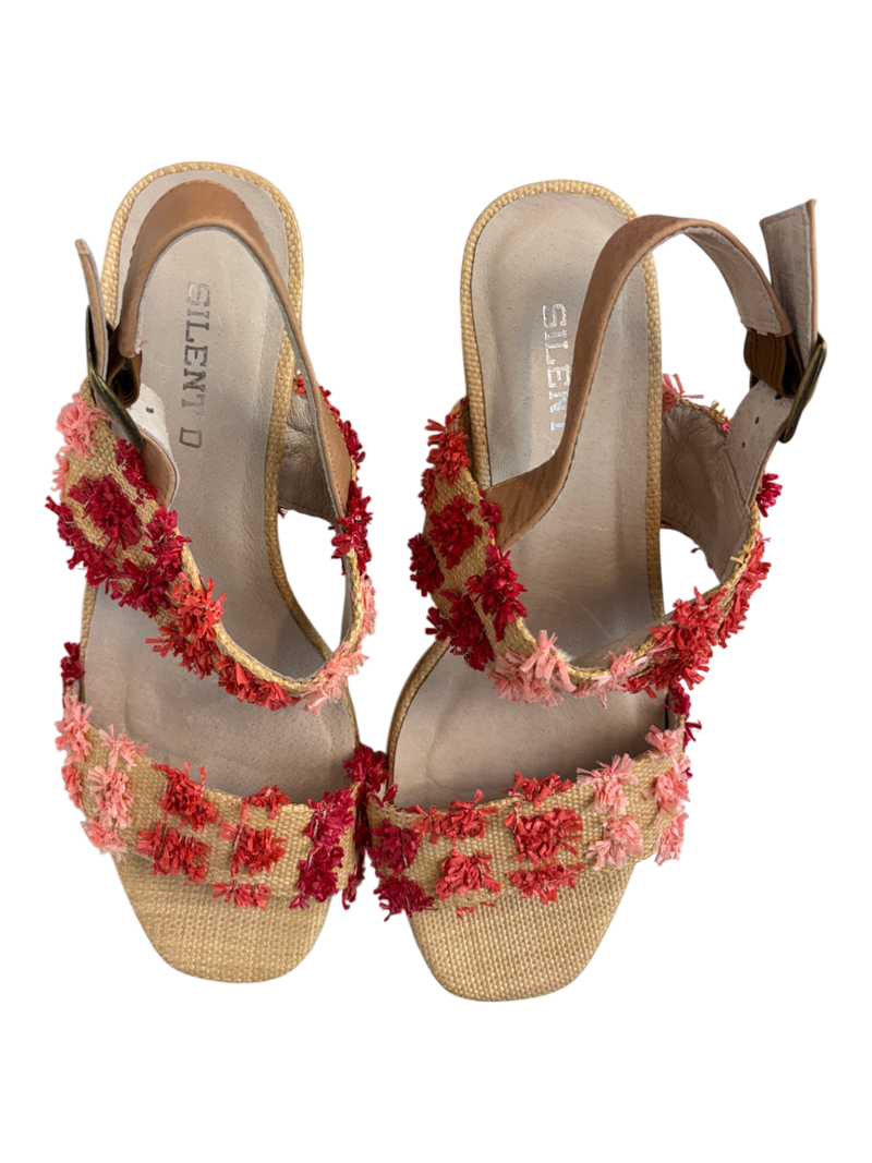 Silent D - Woven Chunky Heels